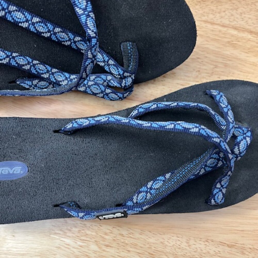 Teva Olowahu Sandals Flip-Flops Size 11 Blue - Picture 7 of 8